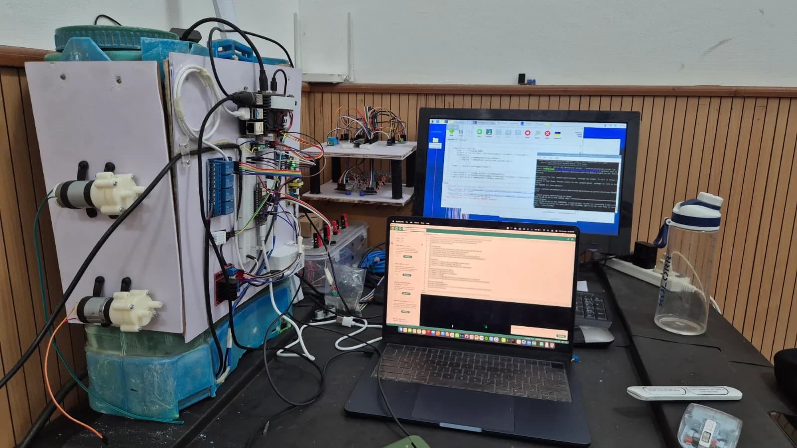 Intelligent Pesticide Sprinkling System